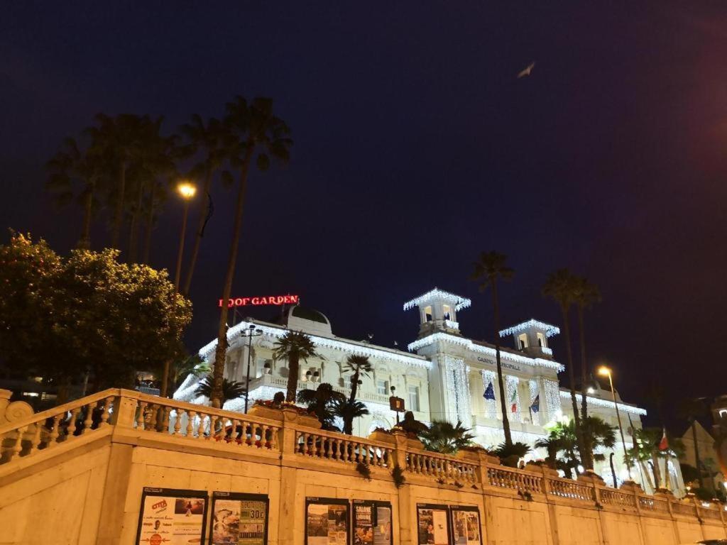 Petit avec classe San Remo Extérieur photo